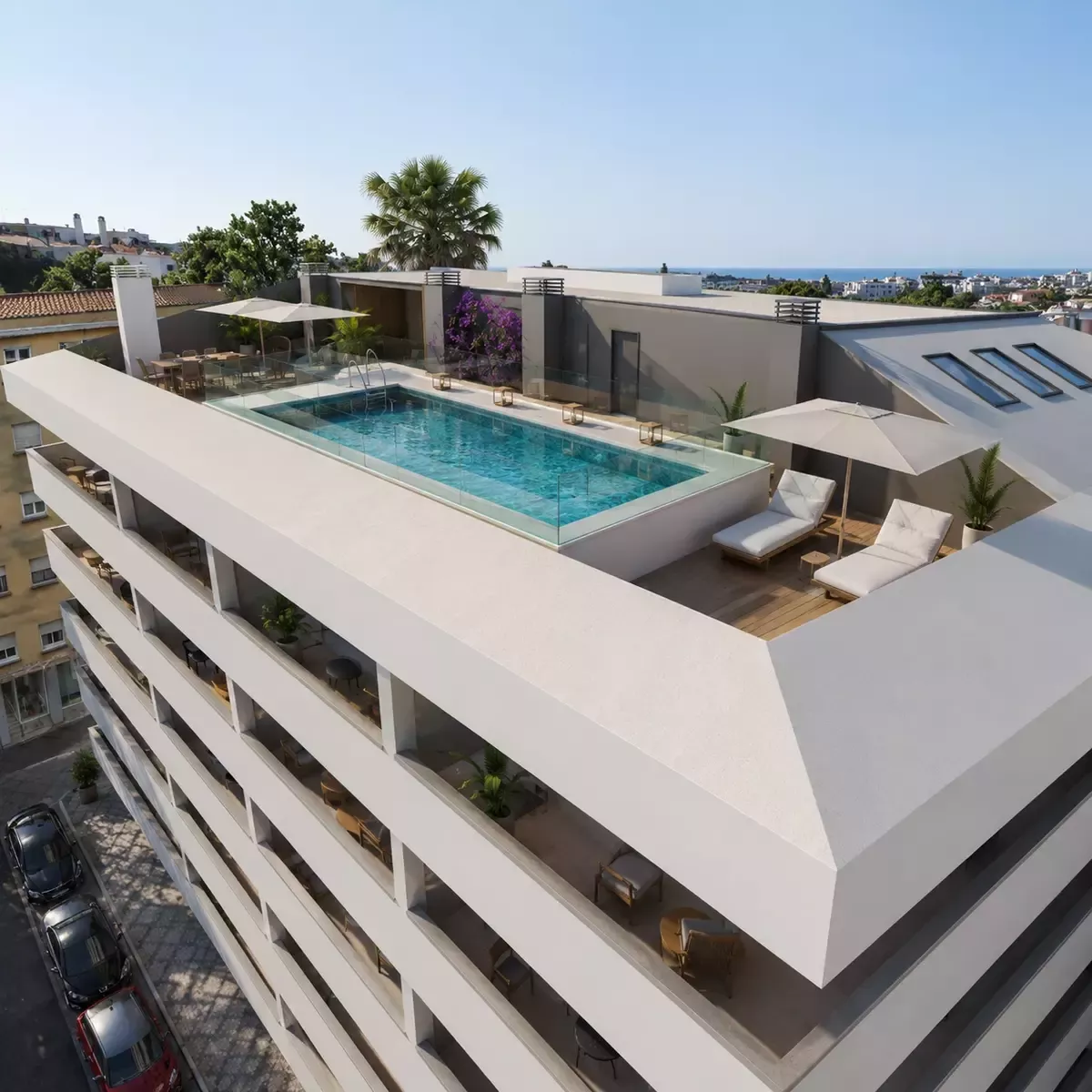 Apartment building with a rooftop pool in Fuengirola